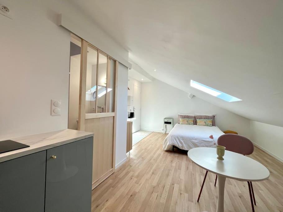 Studio Jade : Charmant Logement Place Clemenceau Apartamento Pau Exterior foto