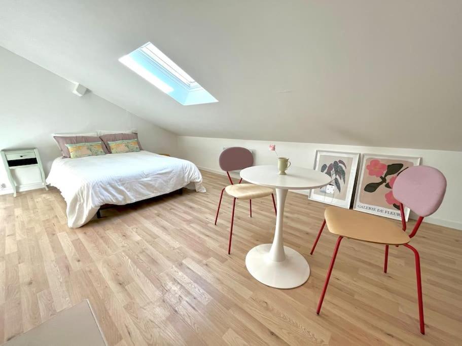 Studio Jade : Charmant Logement Place Clemenceau Apartamento Pau Exterior foto