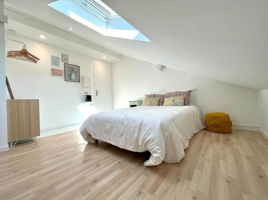 Studio Jade : Charmant Logement Place Clemenceau Apartamento Pau Exterior foto
